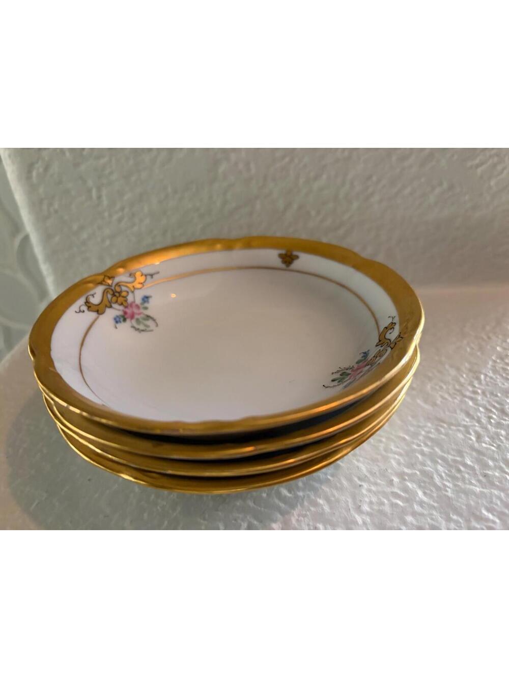 Set of 4 Antique W A Pickard Hand Painted China Encrusted 5” bowls
